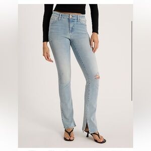 NWT Express Flexx Mid Rise Scyscraper Bootcut Light Jeans Long Inseam